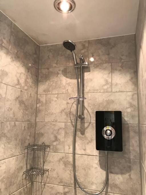 Forestry Cottage. Hot Tub, Open Fire, Dog Friendly Gaywood Dış mekan fotoğraf